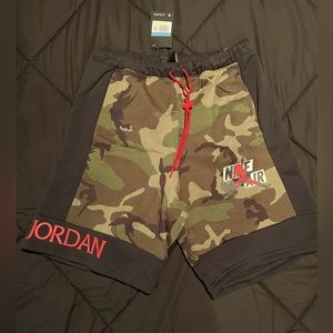 Jordan camo sweat shorts